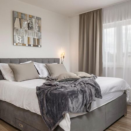 Villa Lumi Murvica  Exteriör bild