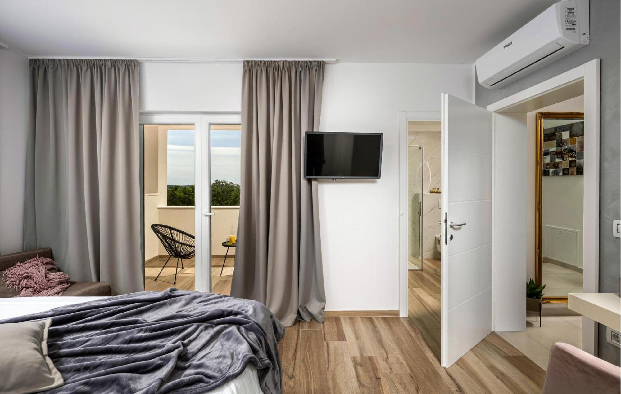 Villa Lumi Murvica  Exteriör bild